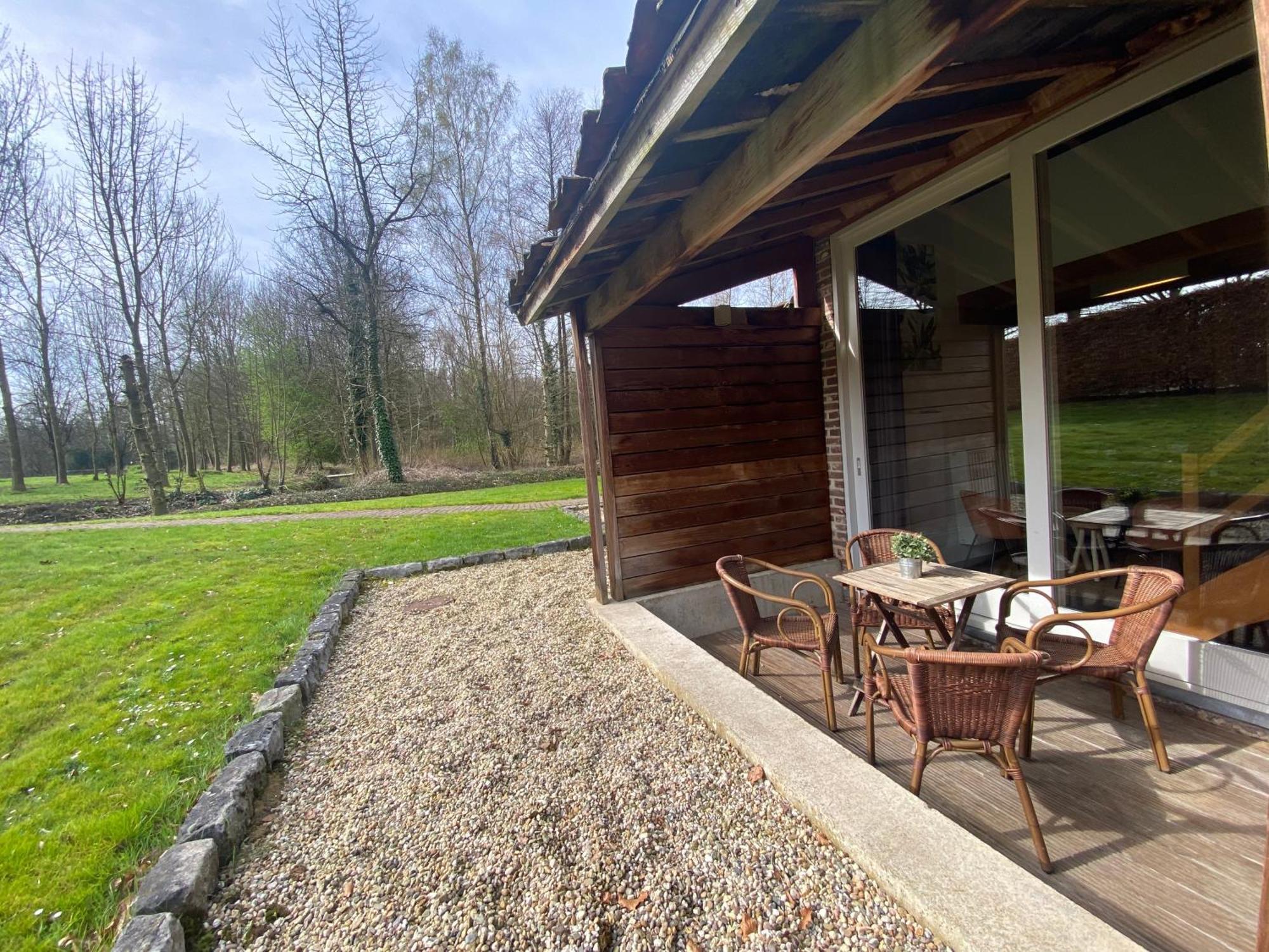 Hotel Landgoed De Hoogmolen à Opglabbeek Extérieur photo